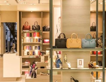 escaparate de tienda de moda